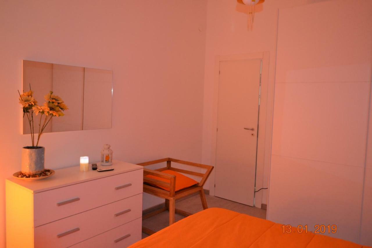 Valentina'S House Bed & Breakfast Pozzuoli Exterior photo